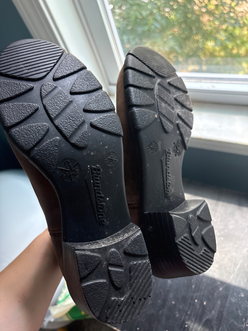 Blundstones - Picture 4 of 6